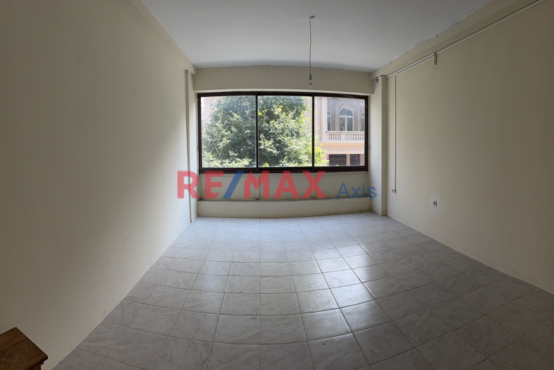 property-img
